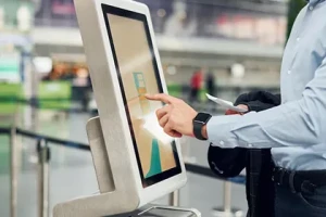 Check-In & Check-Out